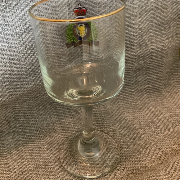 RCMP goblet/glass - Picture 4 of 4